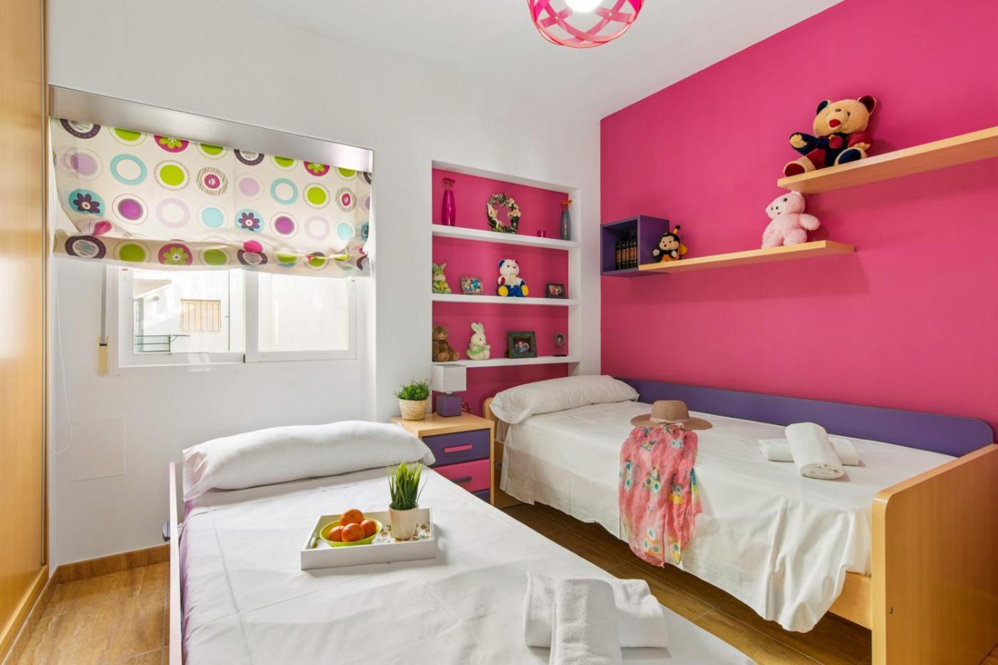 Apartament Pondarosa - Plusholidays กัลเป ภายนอก รูปภาพ