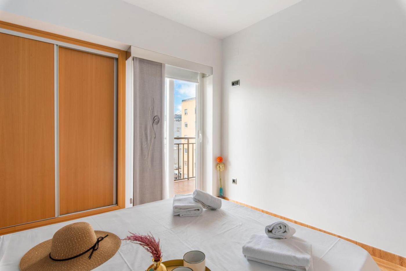 Apartament Pondarosa - Plusholidays กัลเป ภายนอก รูปภาพ